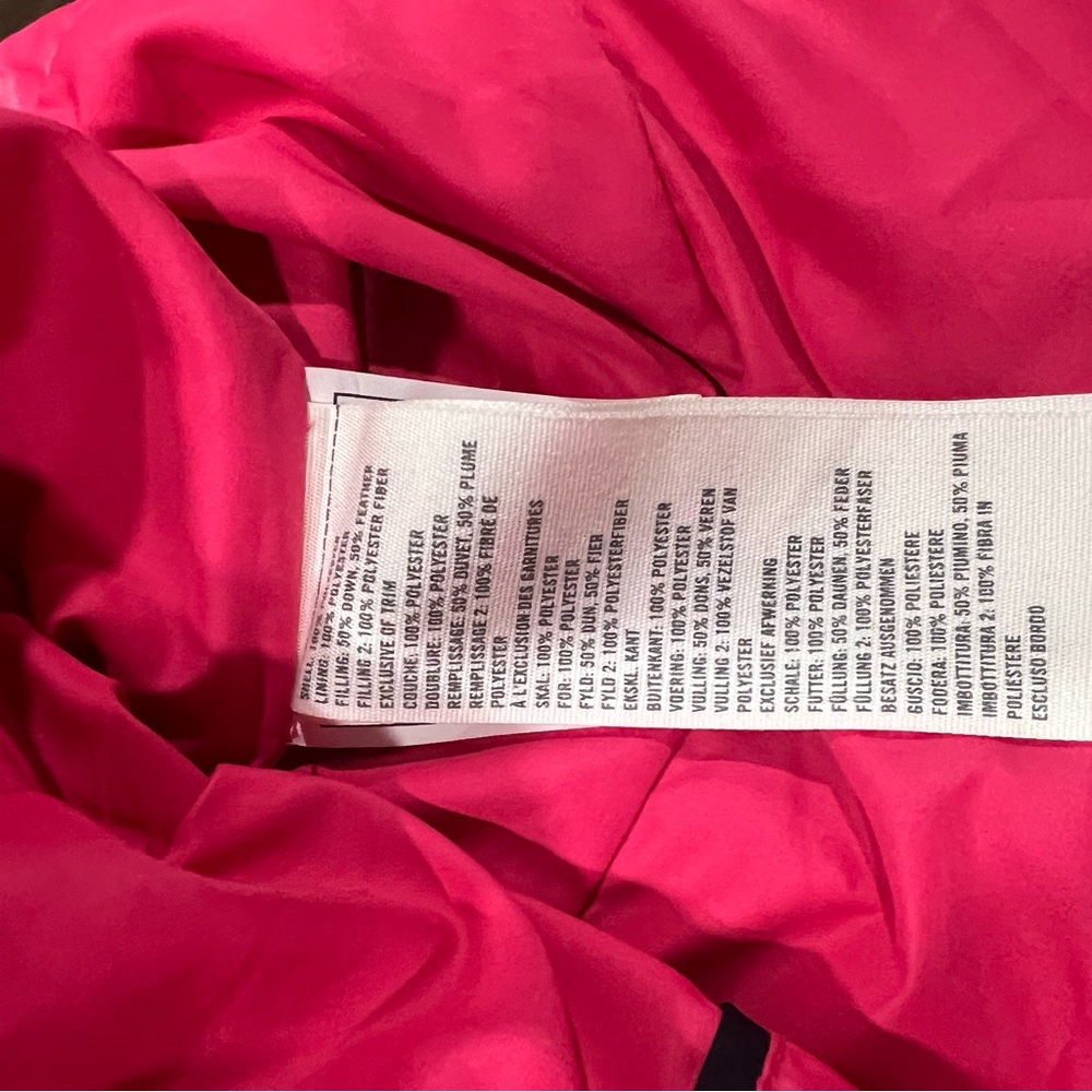 Abercrombie & Fitch Bright Pink Puffer Vest - Picture 5 of 5